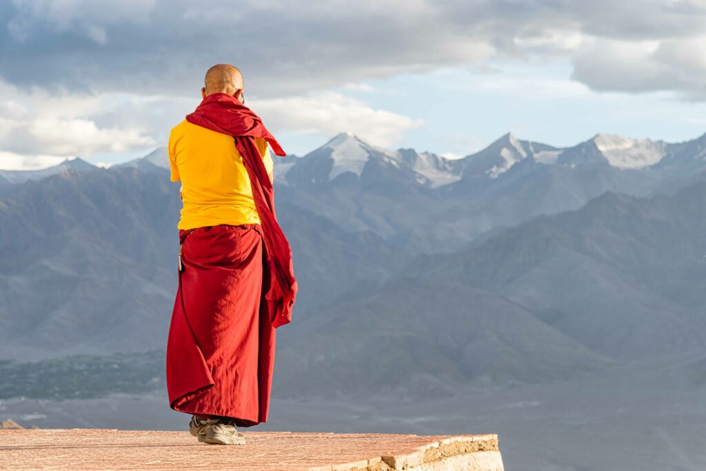 what you can learn from buddhist monks about time tracker 